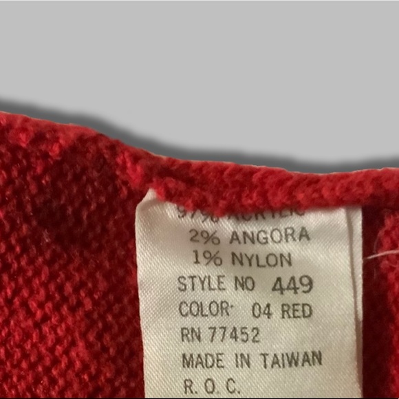 Bright Red Sweater with White Feathers - Picture 4 of 5